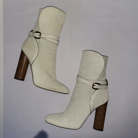 SOLD❤️🌼GUCCI Abigail Suede ankle Boots RARE & STUNNING - Picture 7 of 15